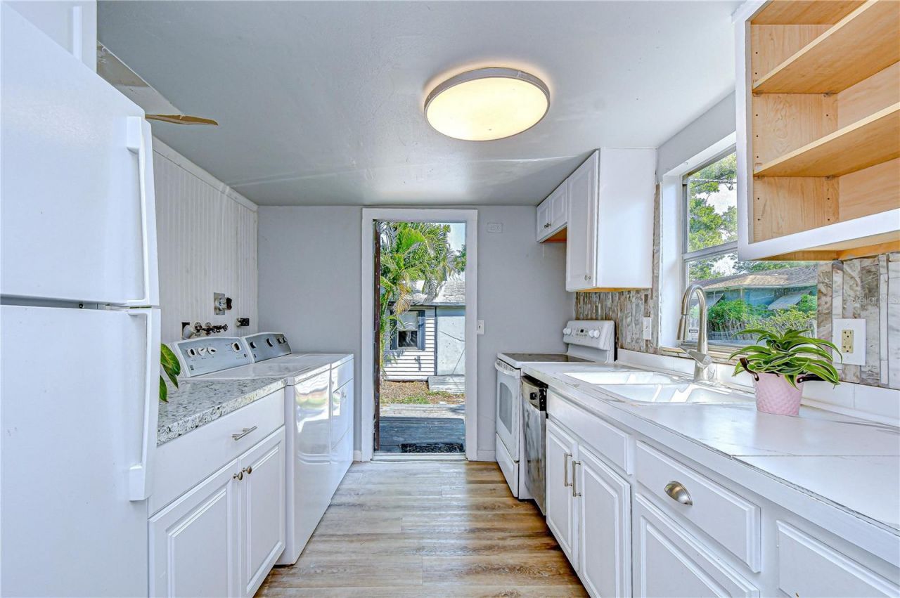 5119 6th Avenue N, Saint Petersburg, FL 33710 Photo