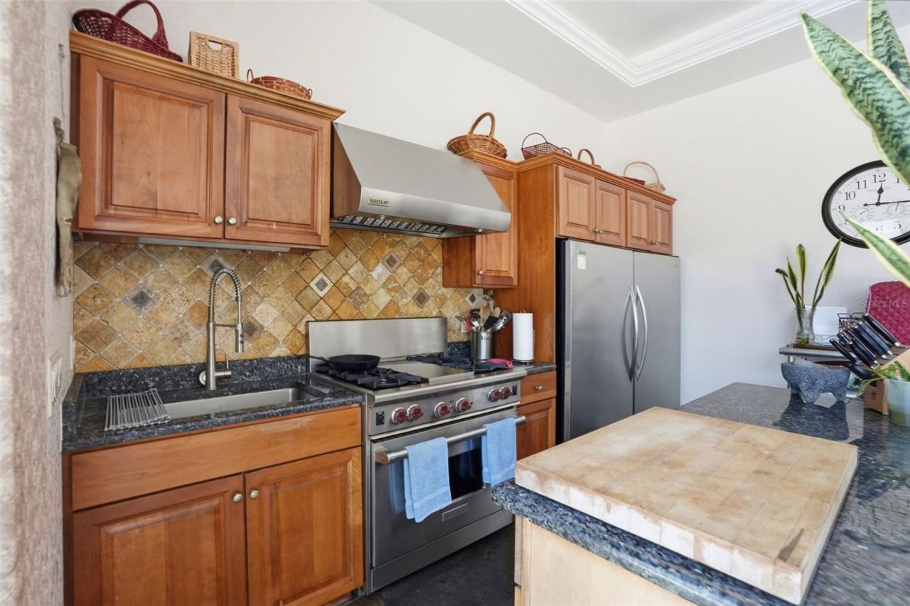 11033 Baywind Court, Weeki Wachee, FL 34613 Photo