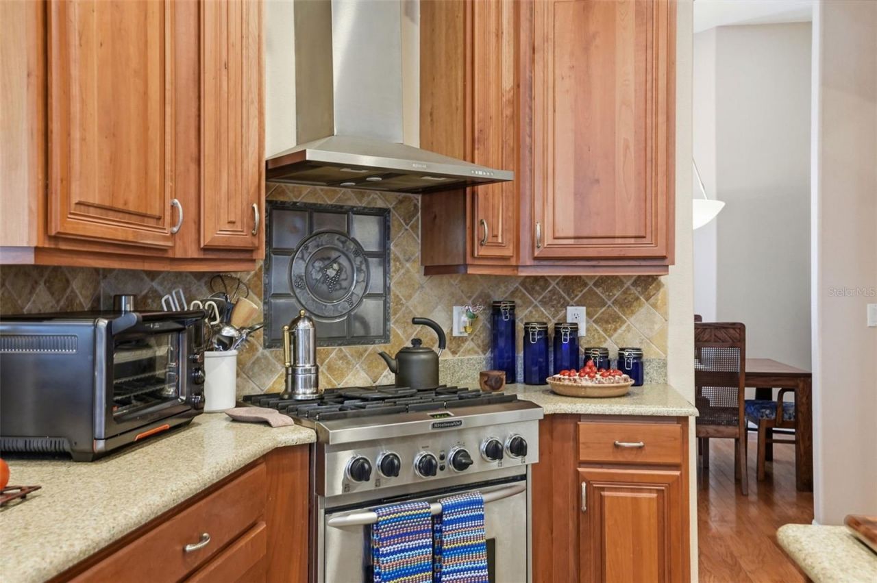 11033 Baywind Court, Weeki Wachee, FL 34613 Photo