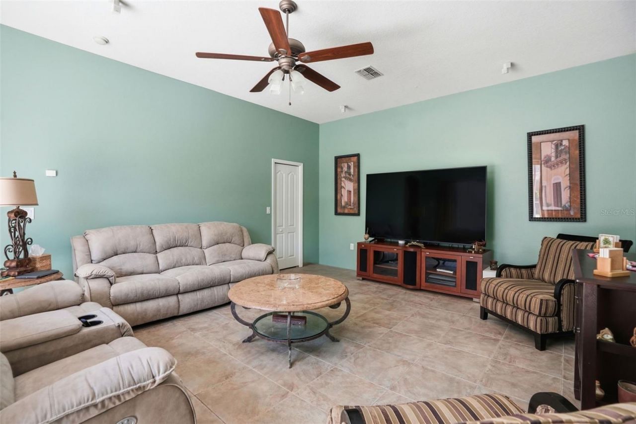 11033 Baywind Court, Weeki Wachee, FL 34613 Photo