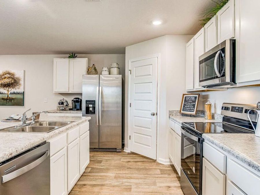 Property Image 12
