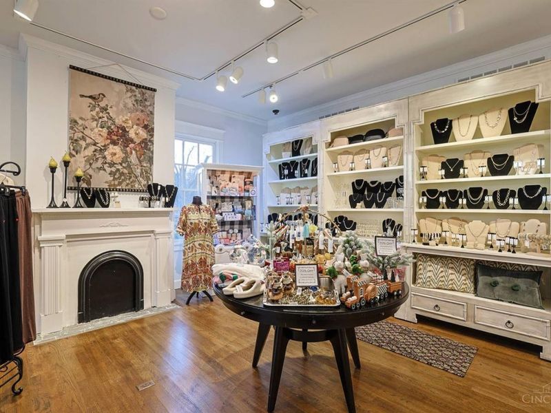 3 Village Square, Glendale, OH 45246 Photo 38