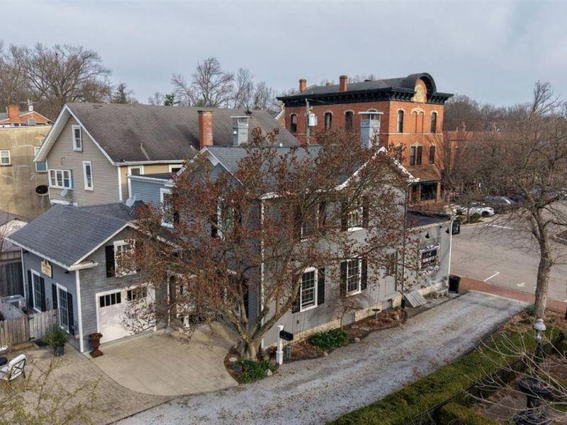 3 Village Square, Glendale, OH 45246 Photo 45