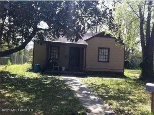 229 Sollitt Street, Jackson, MS 39209