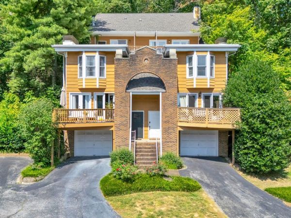 527 Winterview Lane , Chattanooga, TN 37409