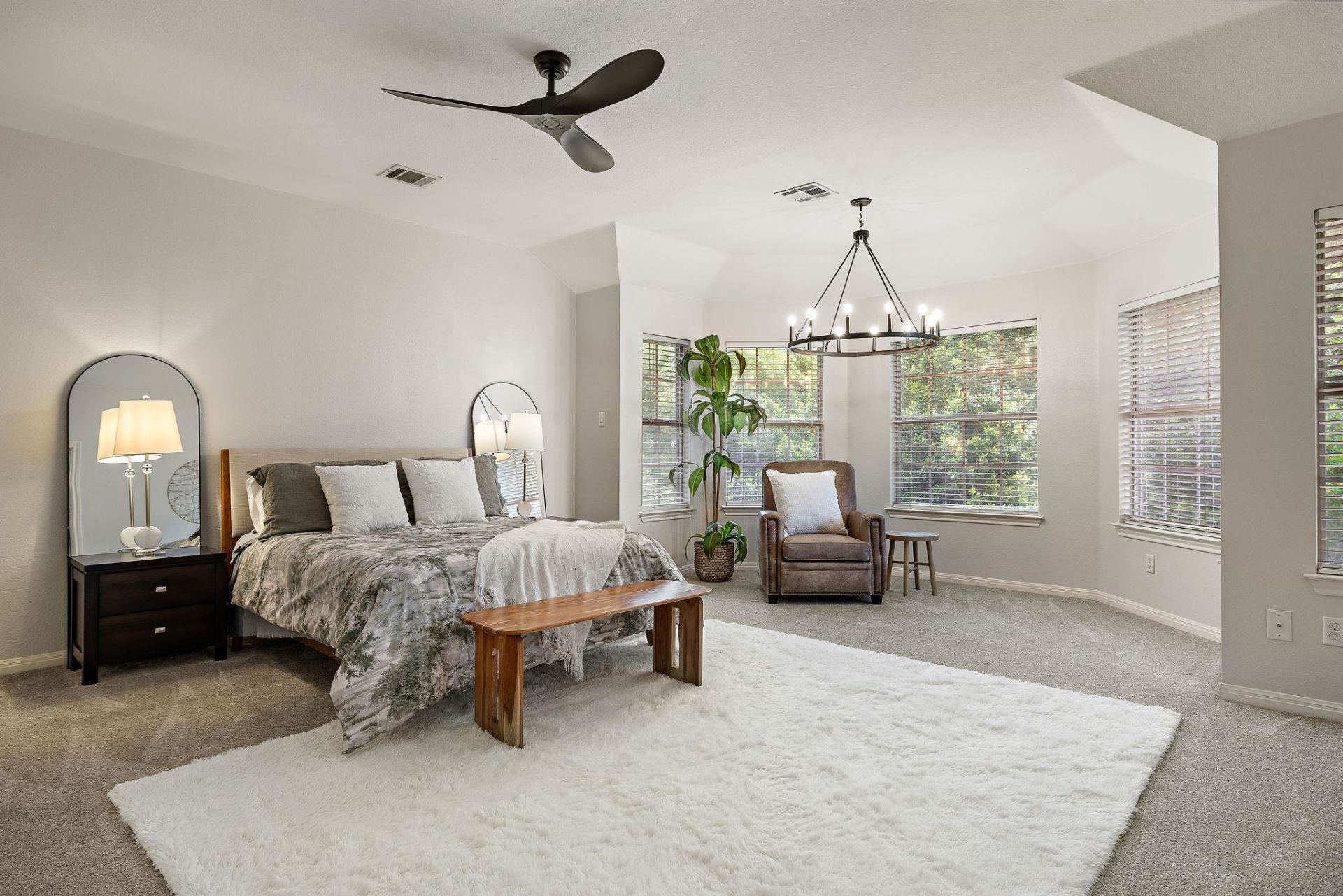 2114 Hilton Head Dr, Round Rock, TX 78664 Main Photo