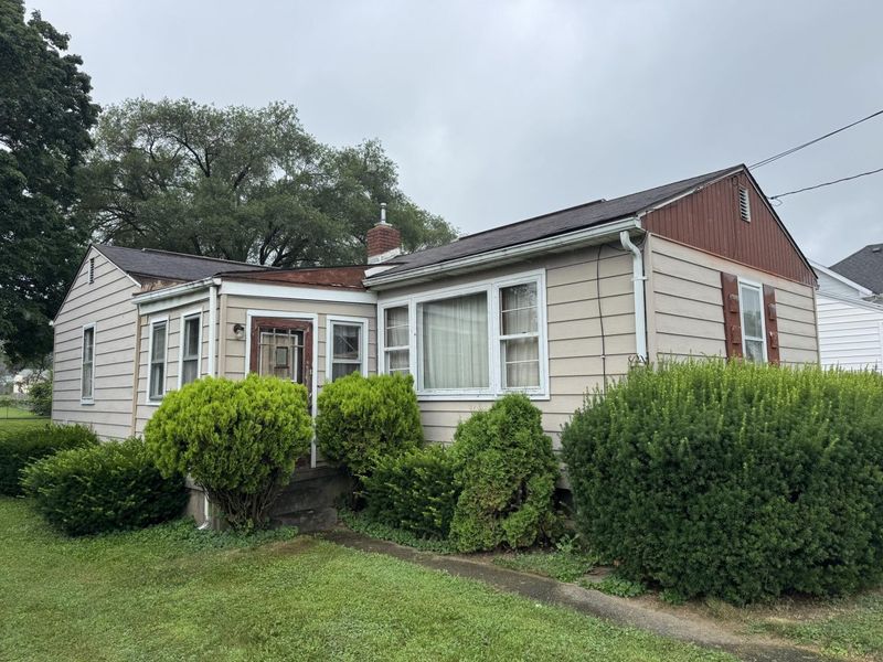 1979 Kenton Street, Springfield, OH 45505 Photo 3