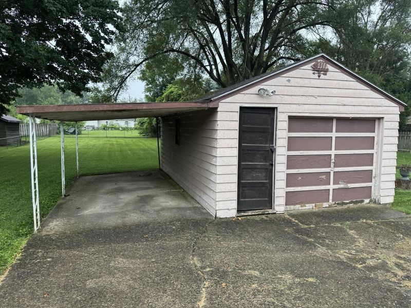 1979 Kenton Street, Springfield, OH 45505 Photo 6