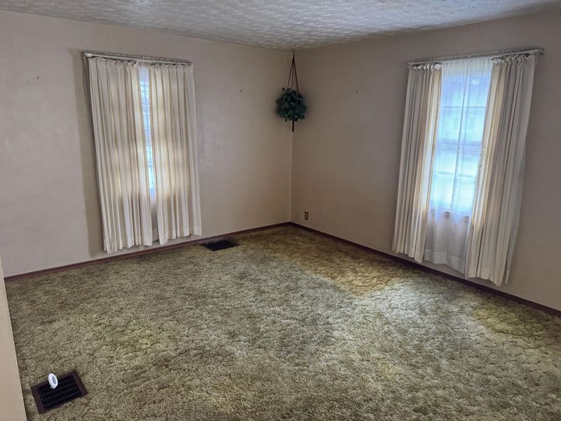 1979 Kenton Street, Springfield, OH 45505 Photo 9