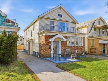 207 Davidson Avenue, Buffalo, NY 14215