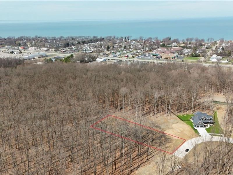 4216 Ridgeview Drive, Vermilion, OH 44089 Photo 7