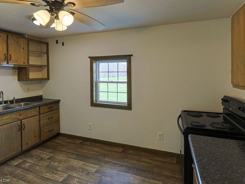 250 Woodlawn Avenue, Norwalk, OH 44857 Photo 11