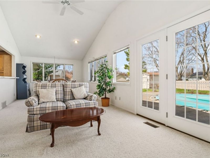 1520 Greenbriar Drive, Ashland, OH 44805 Photo 13