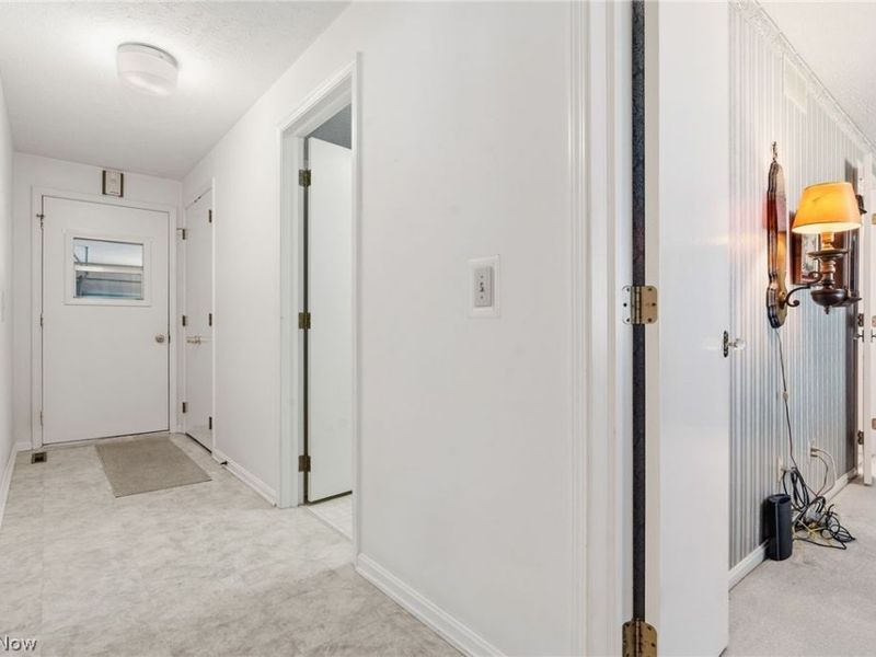 1520 Greenbriar Drive, Ashland, OH 44805 Photo 18