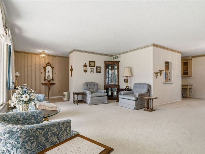 1520 Greenbriar Drive, Ashland, OH 44805 Photo 3