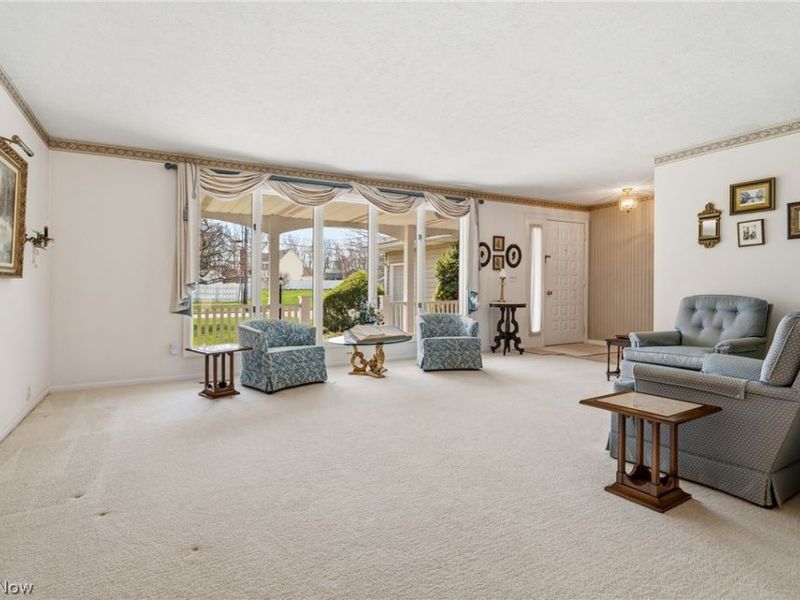 1520 Greenbriar Drive, Ashland, OH 44805 Photo 4