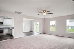 111 Sundew Road  photo 4