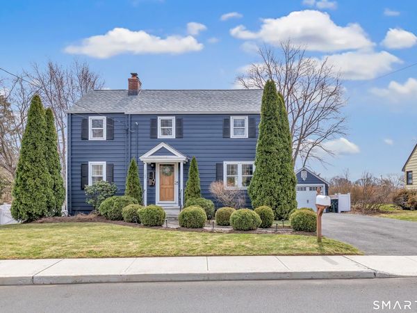 1107 Naugatuck, Milford, CT 06461