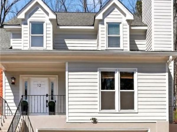12 Forest Ridge Court, Atlanta, GA 30350
