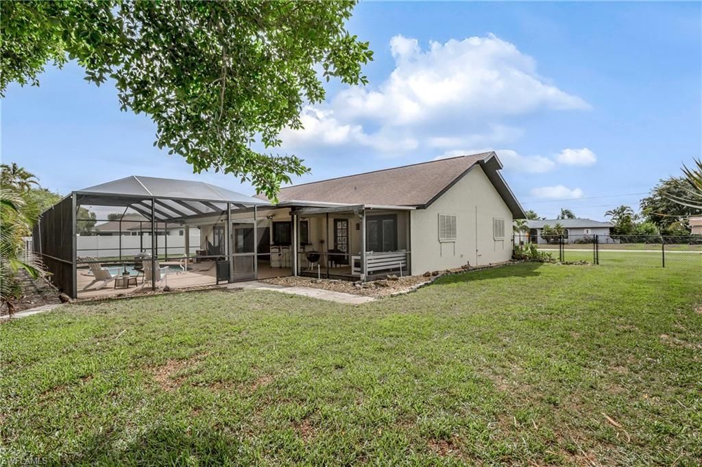 1209 SE 19th St, Cape Coral, FL 33990 Photo