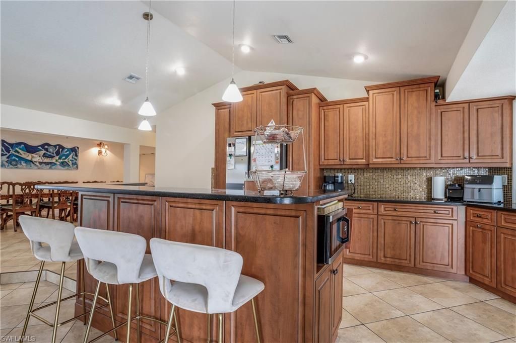 1209 SE 19th St, Cape Coral, FL 33990 Photo