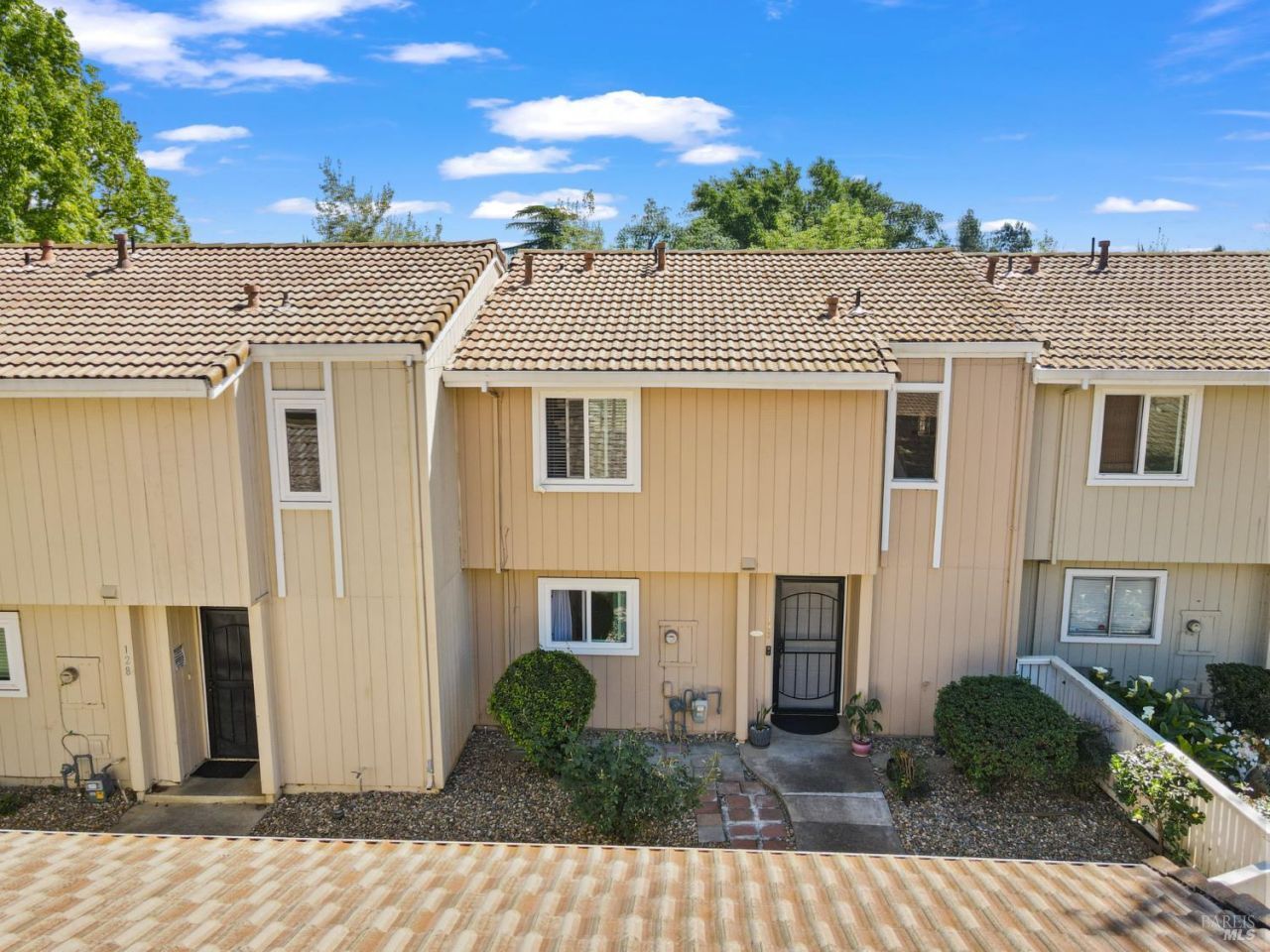 130 Arcadia Drive, Vacaville, CA 95687 Main Photo