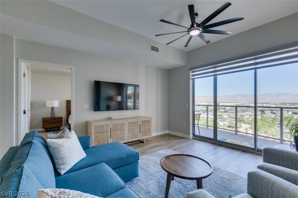 8255 Las Vegas Boulevard, Unit 1414, Las Vegas, NV 89123 Main Photo