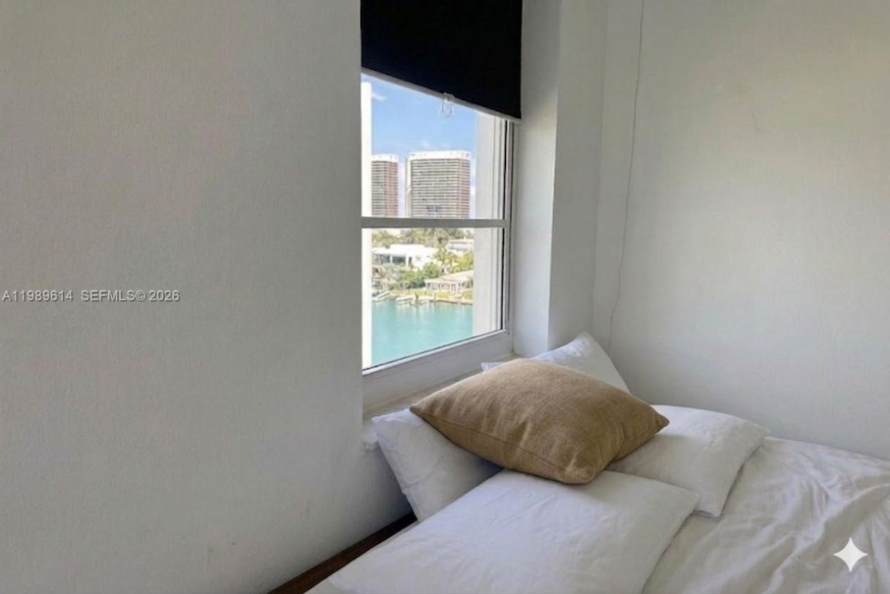 9341 E Bay Harbor Dr , Unit 6C, Bay Harbor Islands, FL 33154 Photo