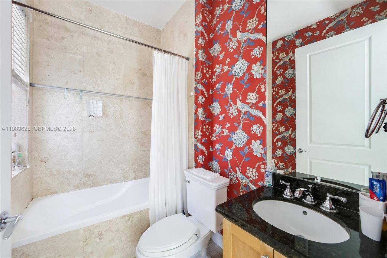 1898 S Miami Ave , Miami, FL 33129 Photo