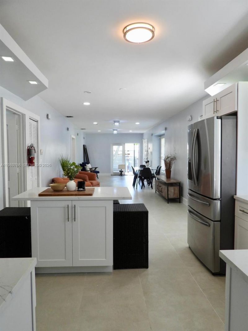 715 Hollywood Blvd , Hollywood, FL 33019 Photo