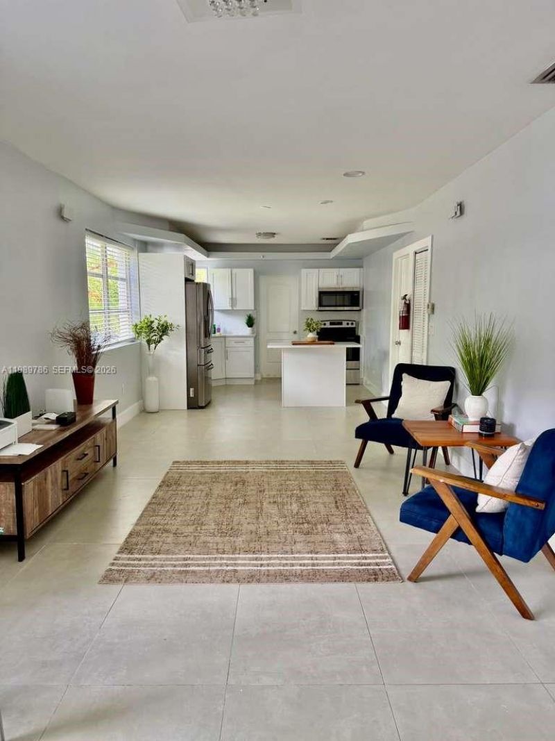 715 Hollywood Blvd, Hollywood, FL 33019 Photo