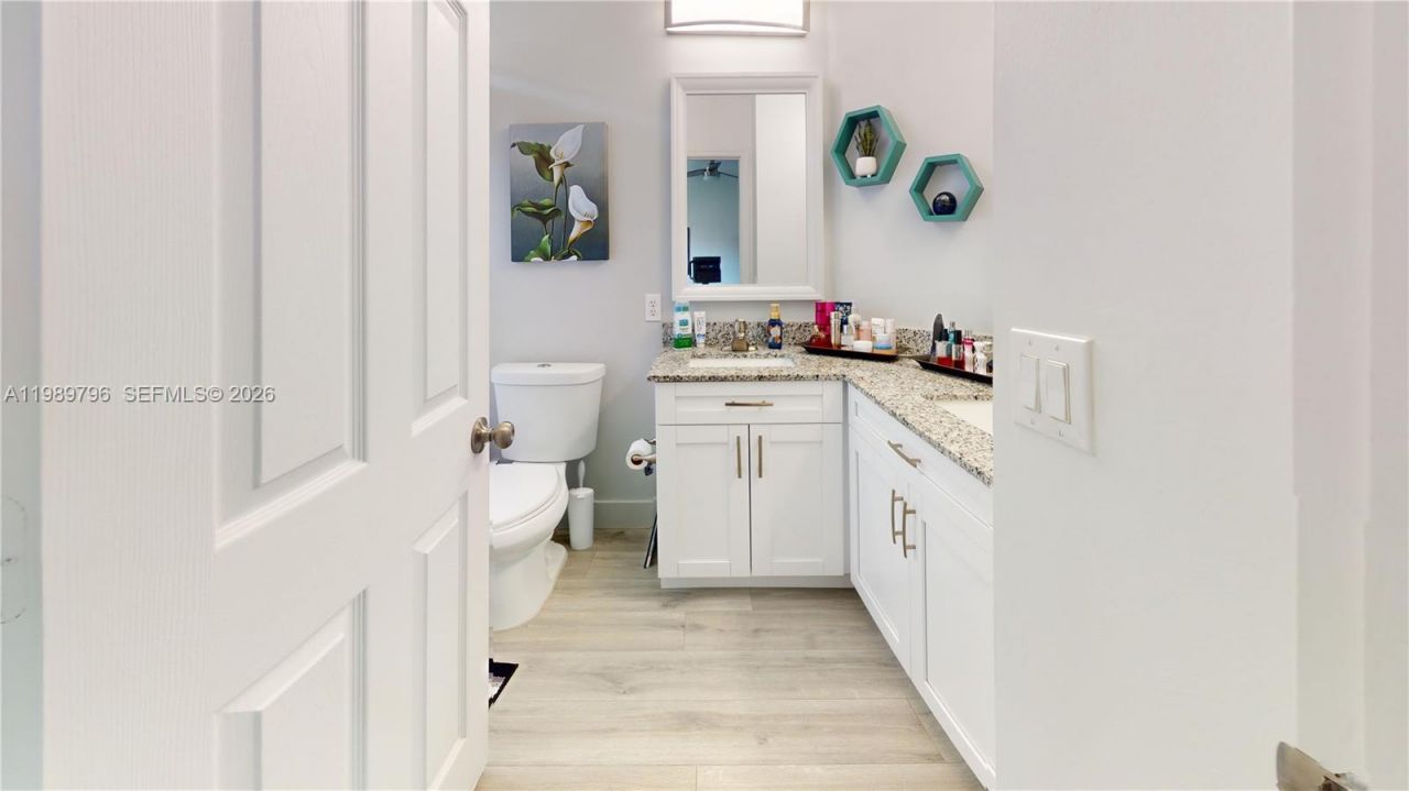 809 NW 170th Ter , Unit 26, Pembroke Pines, FL 33028 Photo