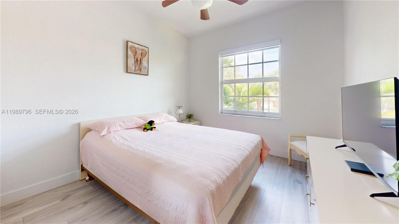 809 NW 170th Ter , Unit 26, Pembroke Pines, FL 33028 Photo