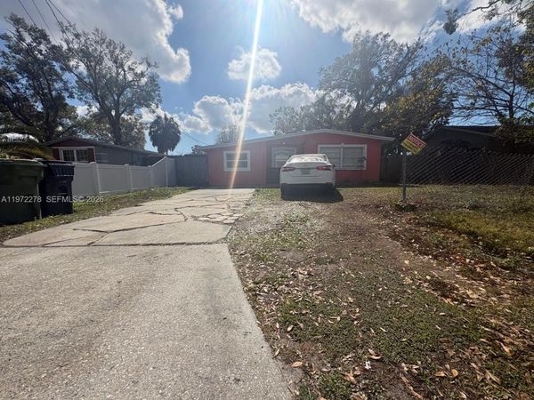 1722 W RIO VISTA, Tampa, FL 33603
