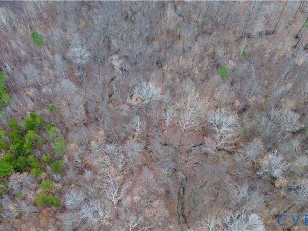 0 L P Bailey Memorial Highway , Halifax, VA 24558