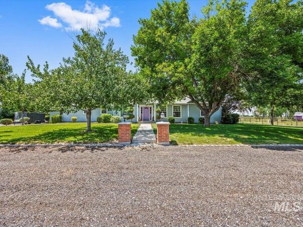 7425 Robinson Rd, Kuna, ID 83634