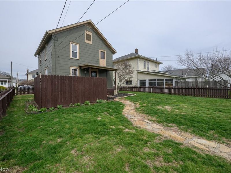 856 Baker Avenue NW, New Philadelphia, OH 44663 Photo 7