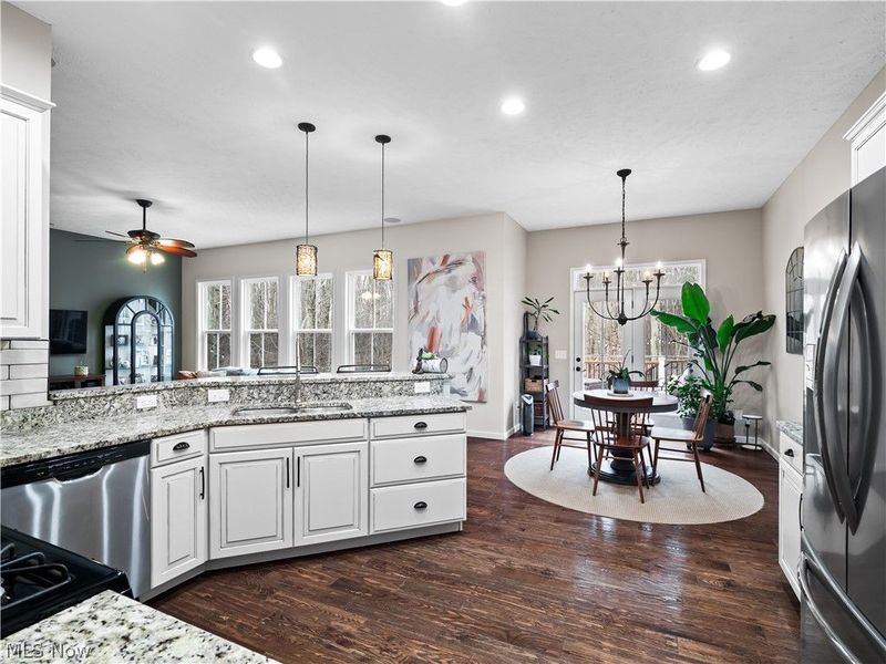 8898 Harvest Ridge Way, North Ridgeville, OH 44039 Photo 10