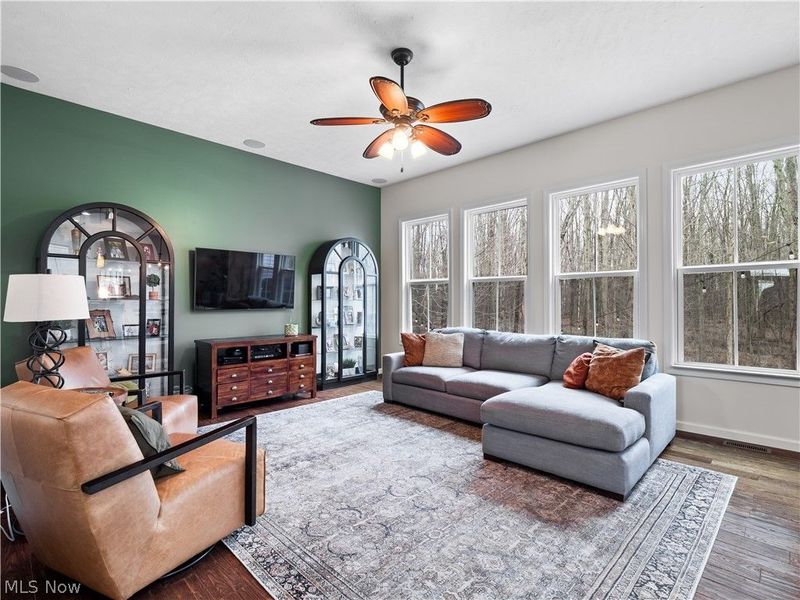 8898 Harvest Ridge Way, North Ridgeville, OH 44039 Photo 4