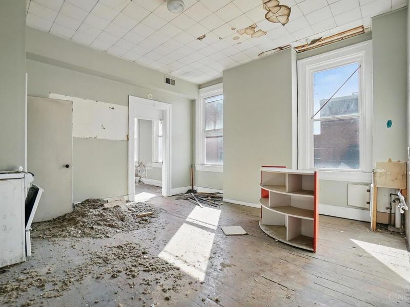 64 E McMicken Avenue, Cincinnati, OH 45202 Photo 26