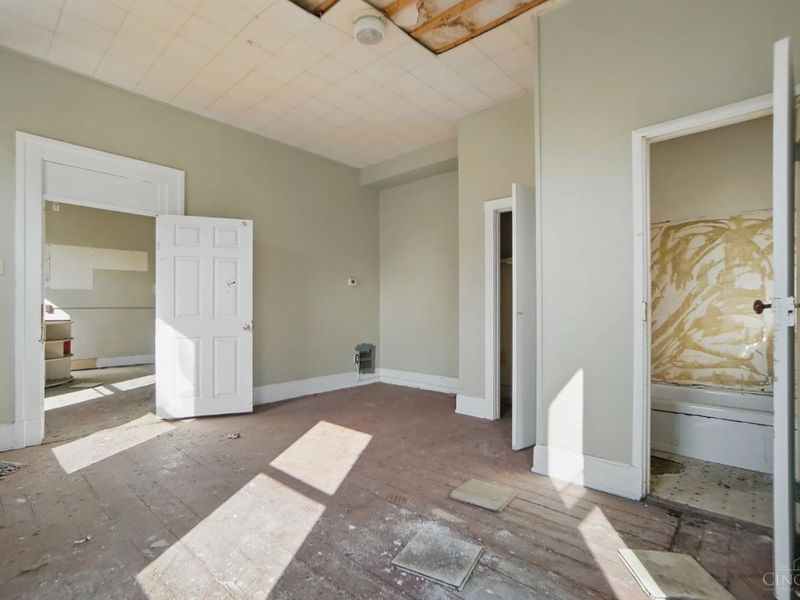 64 E McMicken Avenue, Cincinnati, OH 45202 Photo 29