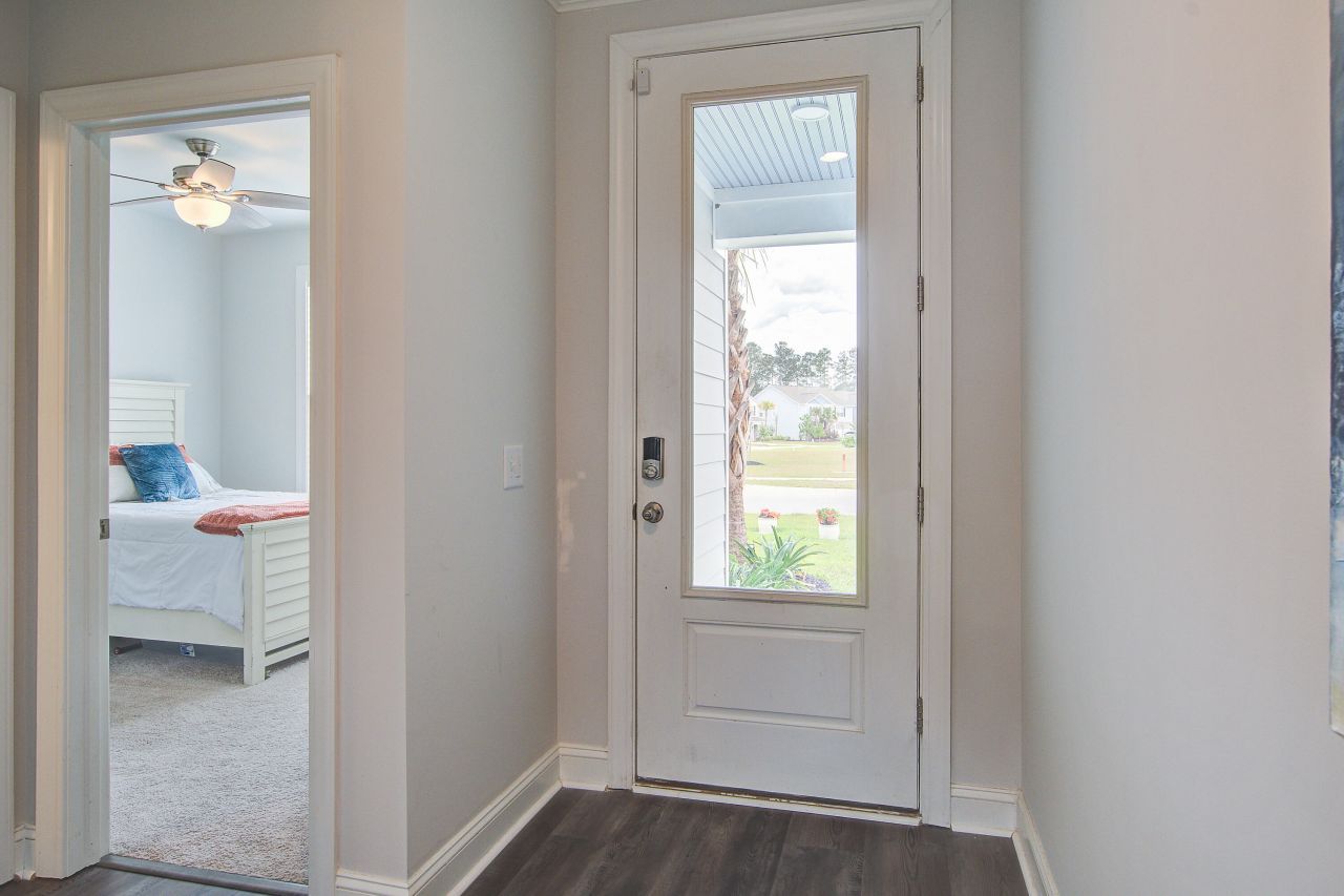 349 Long Pier Street Photo 10