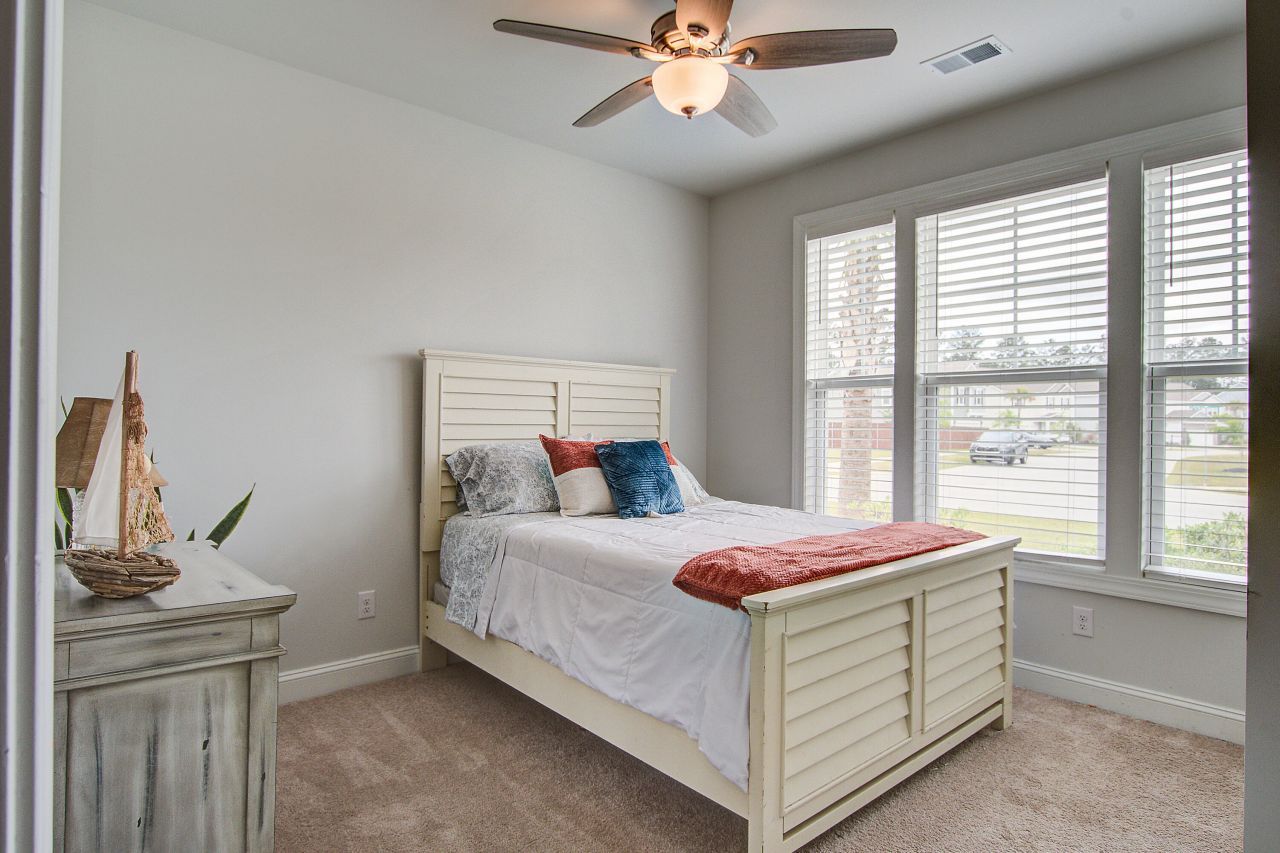 349 Long Pier Street Photo 11