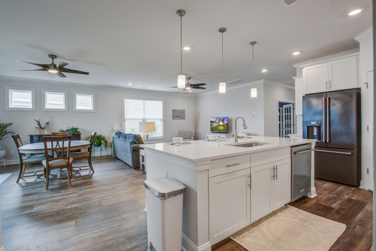 349 Long Pier Street Photo 20