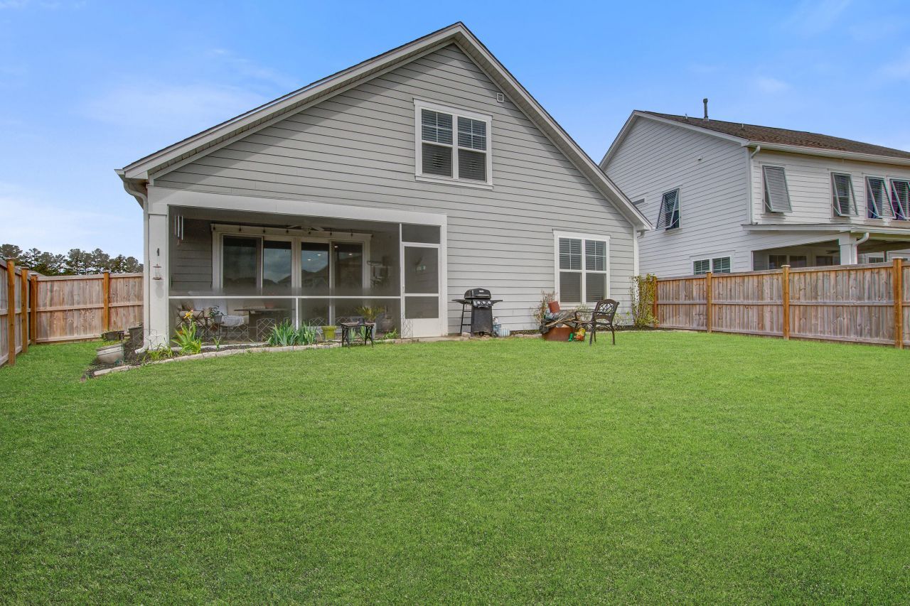 349 Long Pier Street Photo 29