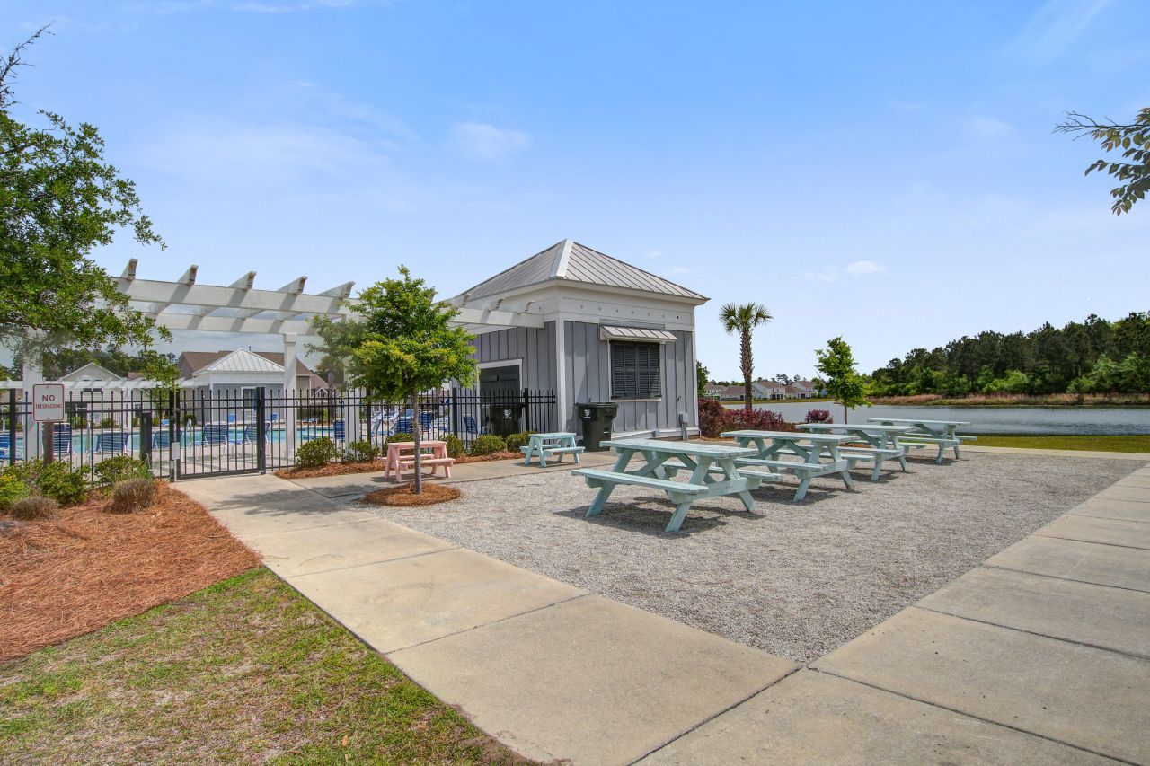 349 Long Pier Street Photo 45