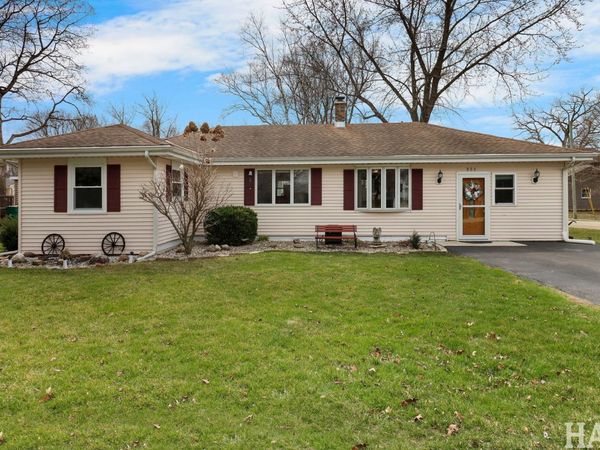 804 Elm Street , Maple Park, IL 60151