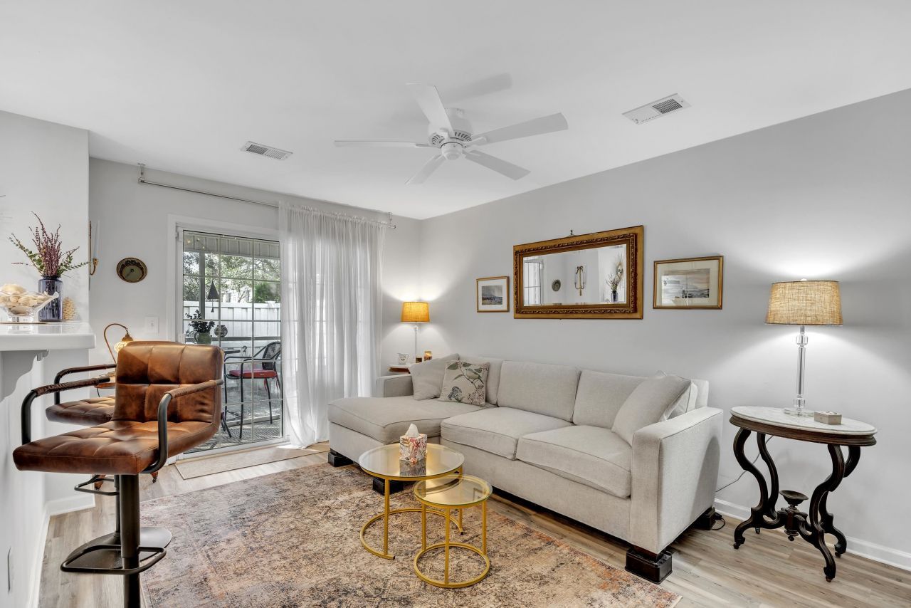 3557 Chestnut Dr.  Photo 15