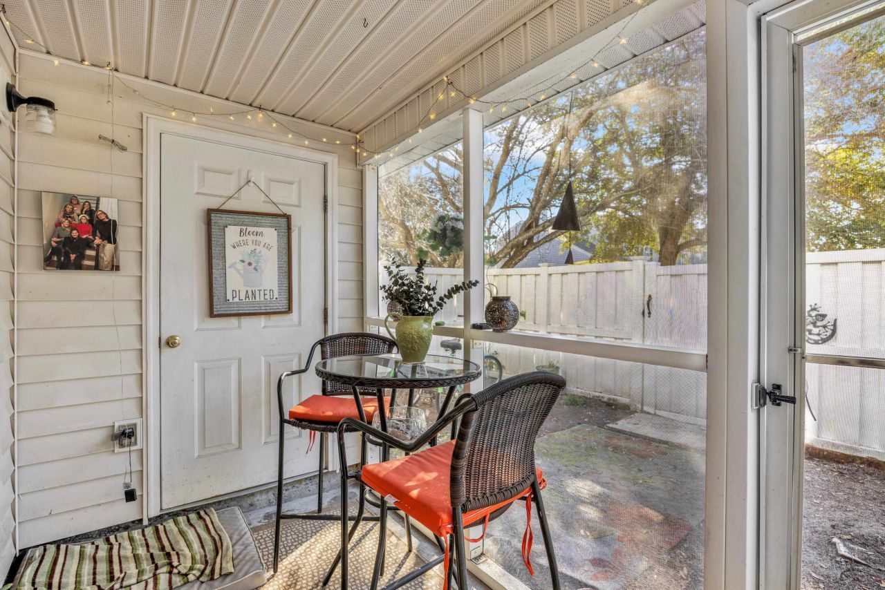 3557 Chestnut Dr.  Photo 17