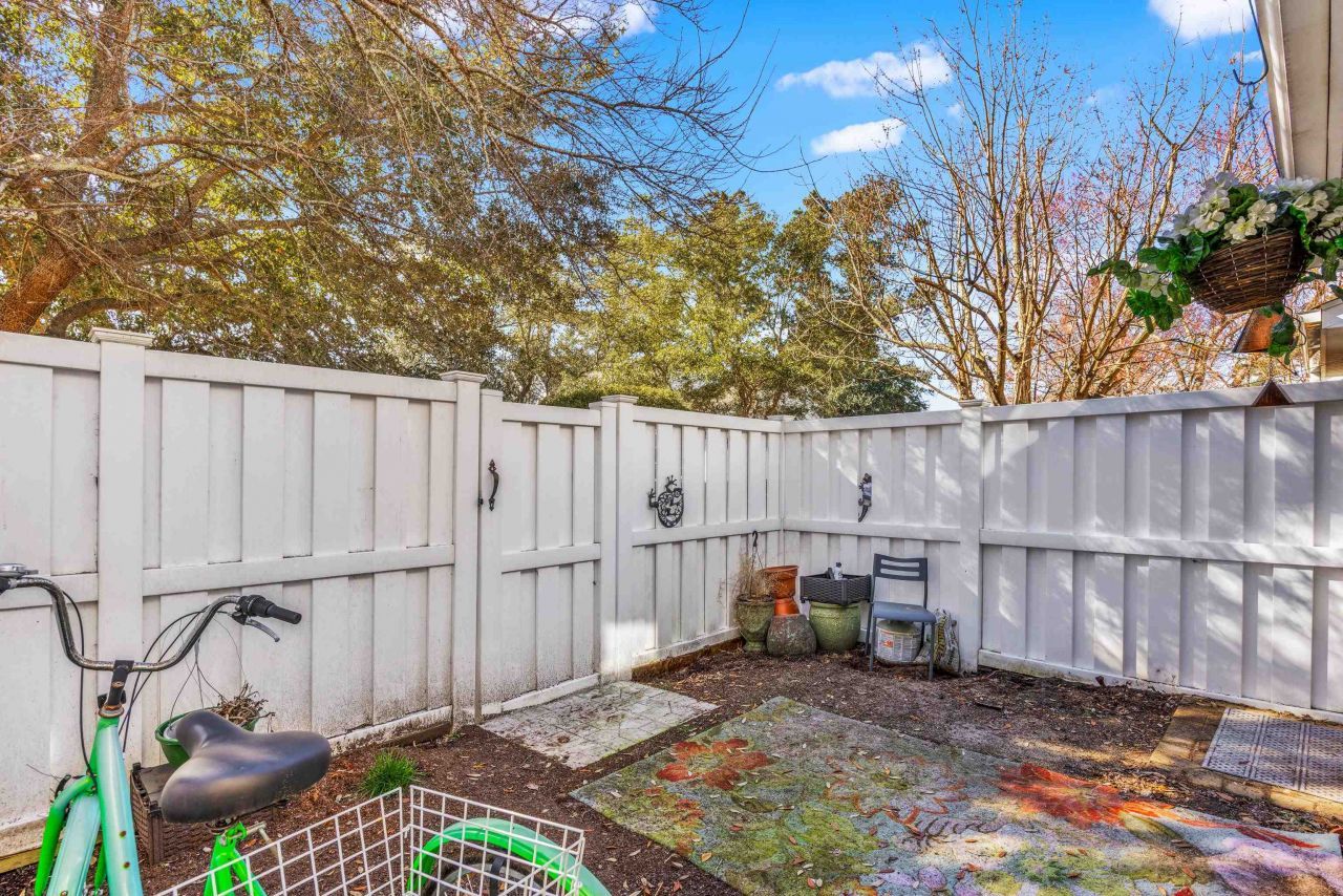 3557 Chestnut Dr.  Photo 20